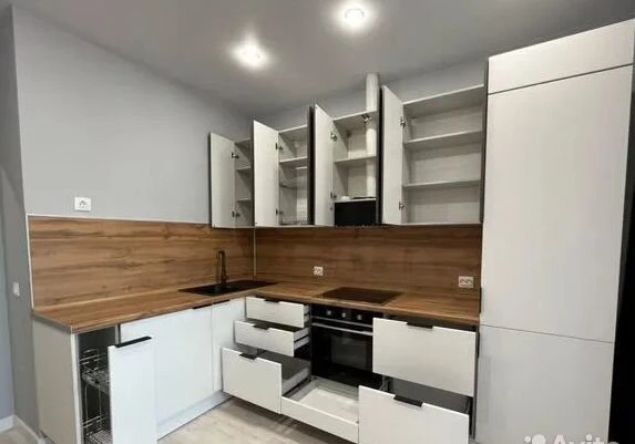 Кухня маленькая на заказ